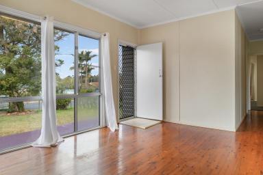 House For Lease - QLD - Wilsonton - 4350 - Perfectly Positioned 3-Bedroom Home Near Shops, Schools & Parks (Image 2)