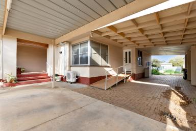 House For Sale - VIC - Mildura - 3500 - Neat Home with Character and Future Potential  (Image 2)