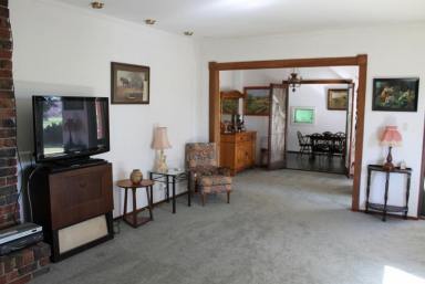 Lifestyle For Sale - WA - Daliak - 6302 - First Time Offered in Twenty Years  (Image 2)