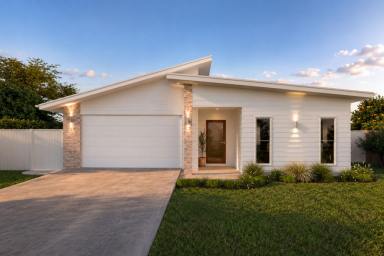 House For Sale - QLD - Ashfield - 4670 - Brand-New Architecturally Designed Luxury in Prestigious Brookfield Estate  (Image 2)