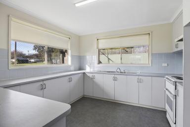 Unit For Sale - VIC - Camperdown - 3260 - Spacious, Low-Maintenance Living in a Prime Camperdown Location  (Image 2)