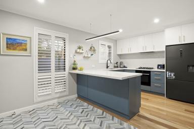 House For Sale - WA - Warwick - 6024 - Parkside & Modern Family Living with Exceptional Outdoor Entertaining!  (Image 2)
