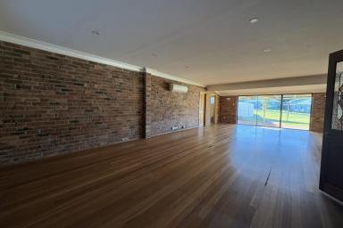 House For Lease - NSW - Raymond Terrace - 2324 - LARGE 4 BEDROOM HOME WITH POOL!  (Image 2)