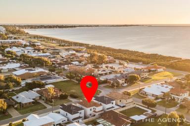 House For Sale - WA - Rockingham - 6168 - Tuscan Elegance By The Sea (Image 2)