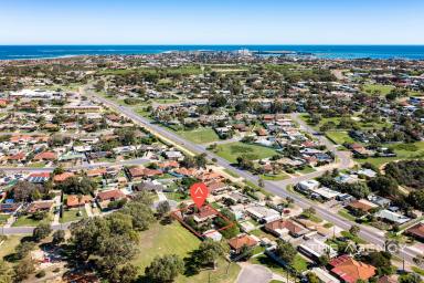 House For Sale - WA - Rangeway - 6530 - Brick & Tile Bones, Endless Potential  (Image 2)