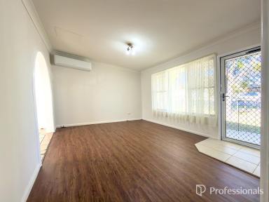 House For Lease - NSW - South Tamworth - 2340 - 3 Bedroom  Home in South Tamworth For Lease  (Image 2)