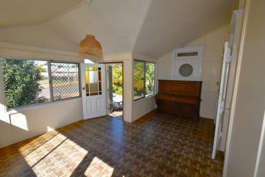 House For Sale - QLD - Childers - 4660 - Classic Home, Loads of Potential - Bring Your Vision!  (Image 2)
