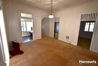 House For Sale - QLD - Childers - 4660 - Classic Home, Loads of Potential - Bring Your Vision!  (Image 2)
