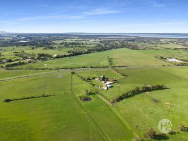 Residential Block For Sale - VIC - Somerville - 3912 - A Landmark Landholding with Exceptional Flexibility  (Image 2)