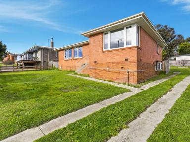 House For Sale - TAS - Triabunna - 7190 - Coastal Charm & Endless Potential (Image 2)