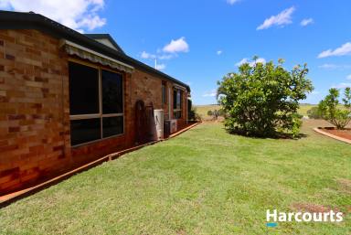 House For Sale - QLD - Childers - 4660 - DOWNSIZE WITHOUT COMPROMISE - DUPLEX STYLE LIVING WITH HINTERLAND VIEWS!  (Image 2)