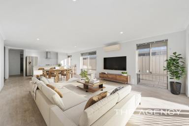 House For Sale - WA - Golden Bay - 6174 - When You Want To Live On A Coast Line! (Image 2)