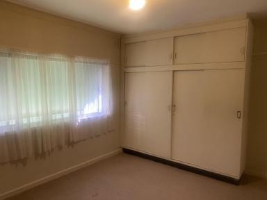 House For Lease - VIC - South Kingsville - 3015 - Family home in South Kingsville/Spotswood (Image 2)