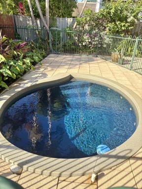 Townhouse For Sale - NT - Fannie Bay - 0820 - Fannie Bay Townhouse with Plunge Pool  (Image 2)