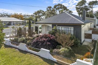 House For Sale - VIC - Willaura - 3379 - Fully renovated inside and out  (Image 2)