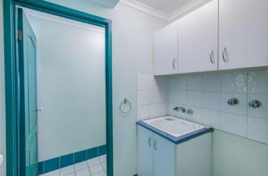 Townhouse For Lease - QLD - Rochedale South - 4123 - UBEATABLE LOCATION!!!  (Image 2)