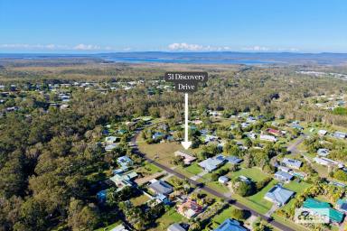 House For Sale - QLD - Cooloola Cove - 4580 - Calling All Handi-Persons!  (Image 2)