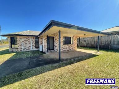 House For Sale - QLD - Kingaroy - 4610 - Tidy modern brick (Image 2)
