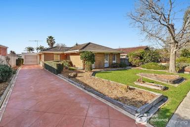 Land/Development For Sale - VIC - Cranbourne - 3977 - Five bedroom beautifully presented home 
Excellent Opportunity in Activity Centre Zone - 674m2 of Potential  (Image 2)