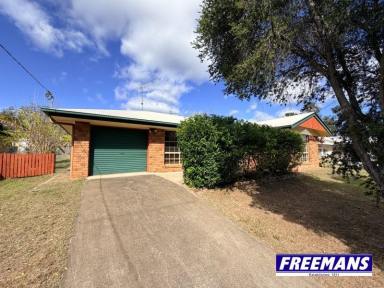 House For Sale - QLD - Wondai - 4606 - Solid brick home with 12x7m shed  (Image 2)