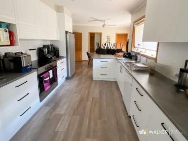 House For Lease - VIC - Kyabram - 3620 - $450.00 per week  (Image 2)