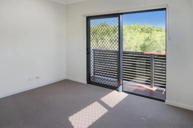 House For Lease - QLD - Trinity Park - 4879 - Coastal Living Just Moments from Trinity Beach  (Image 2)
