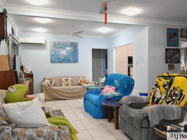 House For Sale - QLD - Tully - 4854 - Spacious Family Living on a Generous approx 2,171m² Block  (Image 2)