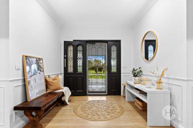 Acreage/Semi-rural For Sale - VIC - Somerville - 3912 - A Renovated Masterpiece with a Workshop of Possibilities  (Image 2)
