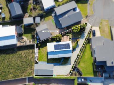 House For Sale - TAS - Hawley Beach - 7307 - Private Coastal Living  (Image 2)