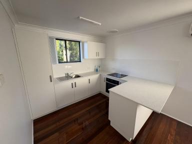 Duplex/Semi-detached For Lease - NSW - Grafton - 2460 - Fresh 2 Bedroom Grafton Unit (Image 2)