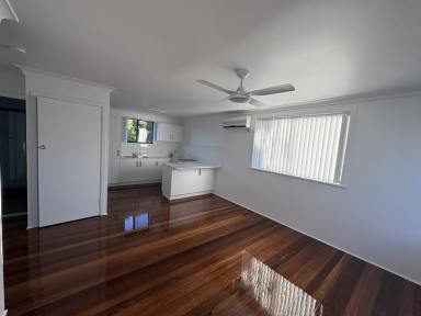 Duplex/Semi-detached For Lease - NSW - Grafton - 2460 - Fresh 2 Bedroom Grafton Unit (Image 2)