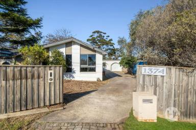 House For Sale - VIC - Mount Eliza - 3930 - Space, Park Access & Potential  (Image 2)
