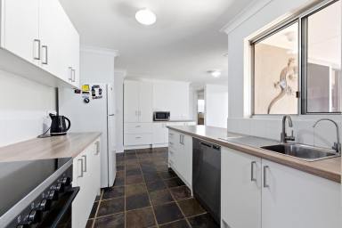 House For Sale - WA - Craigie - 6025 - Fresh, Spacious & Perfectly Positioned! (Image 2)