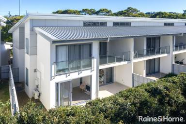 Apartment For Sale - NSW - Kiama - 2533 - Modern Coastal Apartment with Rare Level Access  (Image 2)