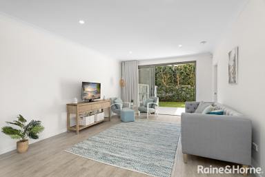 Apartment For Sale - NSW - Kiama - 2533 - Modern Coastal Apartment with Rare Level Access  (Image 2)