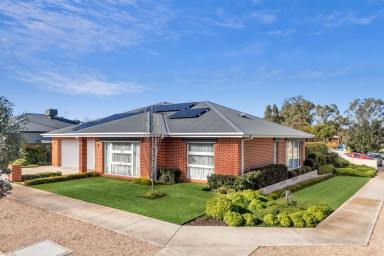 House Sold - VIC - Strathfieldsaye - 3551 - Energy Efficient with Every Upgrade Complete (Image 2)