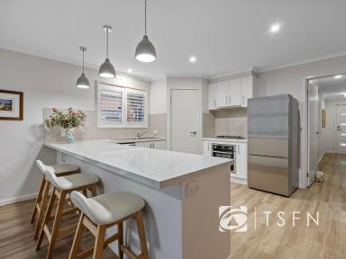 House For Sale - VIC - Kangaroo Flat - 3555 - Contemporary Quality in a Highly Sought-After Location  (Image 2)