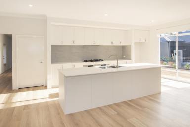 House For Lease - WA - Cowaramup - 6284 - Grand Design (Image 2)