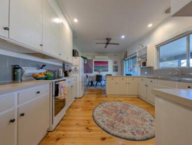 House For Sale - VIC - Koondrook - 3580 - Charming Murray River Lifestyle with Stunning Established Gardens  (Image 2)