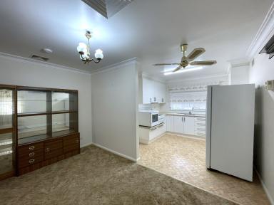 House For Sale - NSW - Gundagai - 2722 - Easy access on a flat block.  (Image 2)