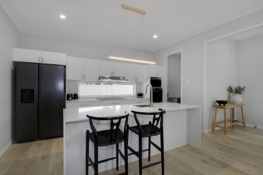 House For Sale - QLD - Macleay Island - 4184 - Thoughtfully Designed. Beautifully Finished.  (Image 2)