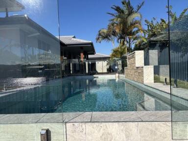 House For Lease - QLD - Palm Beach - 4221 - Tallebudgera magic - 20 metre sandy beach, pool, deck and pontoon in fully renovated 4 bedroom home  (Image 2)