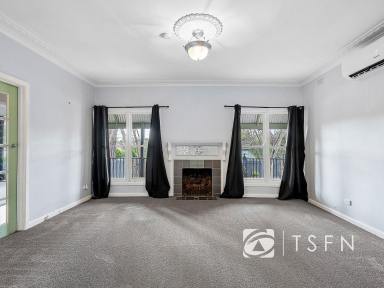 House For Sale - VIC - West Bendigo - 3550 - Timeless Weatherboard Charm with Space to Grow 1 Lazarus Street, West Bendigo. (Image 2)