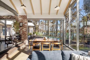 House For Sale - WA - Cowaramup - 6284 - Luxurious Lakeside Living  (Image 2)