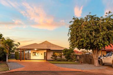 House For Sale - WA - Djugun - 6725 - Spacious Family Home With Resort Style Pool  (Image 2)