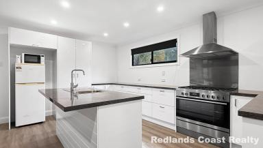 House For Sale - QLD - Russell Island - 4184 - Brand New, Move-In Ready & Surrounded by Nature (Image 2)