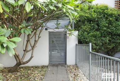 Townhouse For Lease - NSW - Coniston - 2500 - Spacious & Low-Maintenance Townhouse  (Image 2)