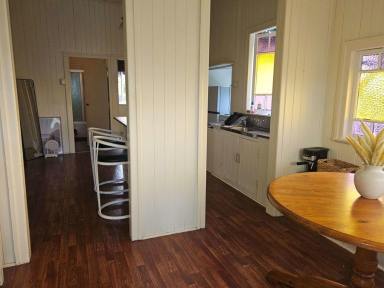 House For Sale - QLD - Murgon - 4605 - INCOME FROM HOME  (Image 2)