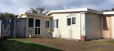 House For Sale - TAS - Bronte Park - 7140 - Charming Fully Furnished with Proven Airbnb Success (Image 2)