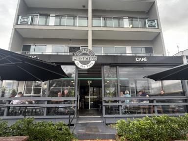 Business For Sale - NSW - Nowra - 2541 - Busy Established Cafe For Sale (Image 2)